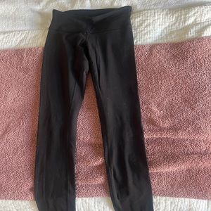 Lululemon black mid rise leggings